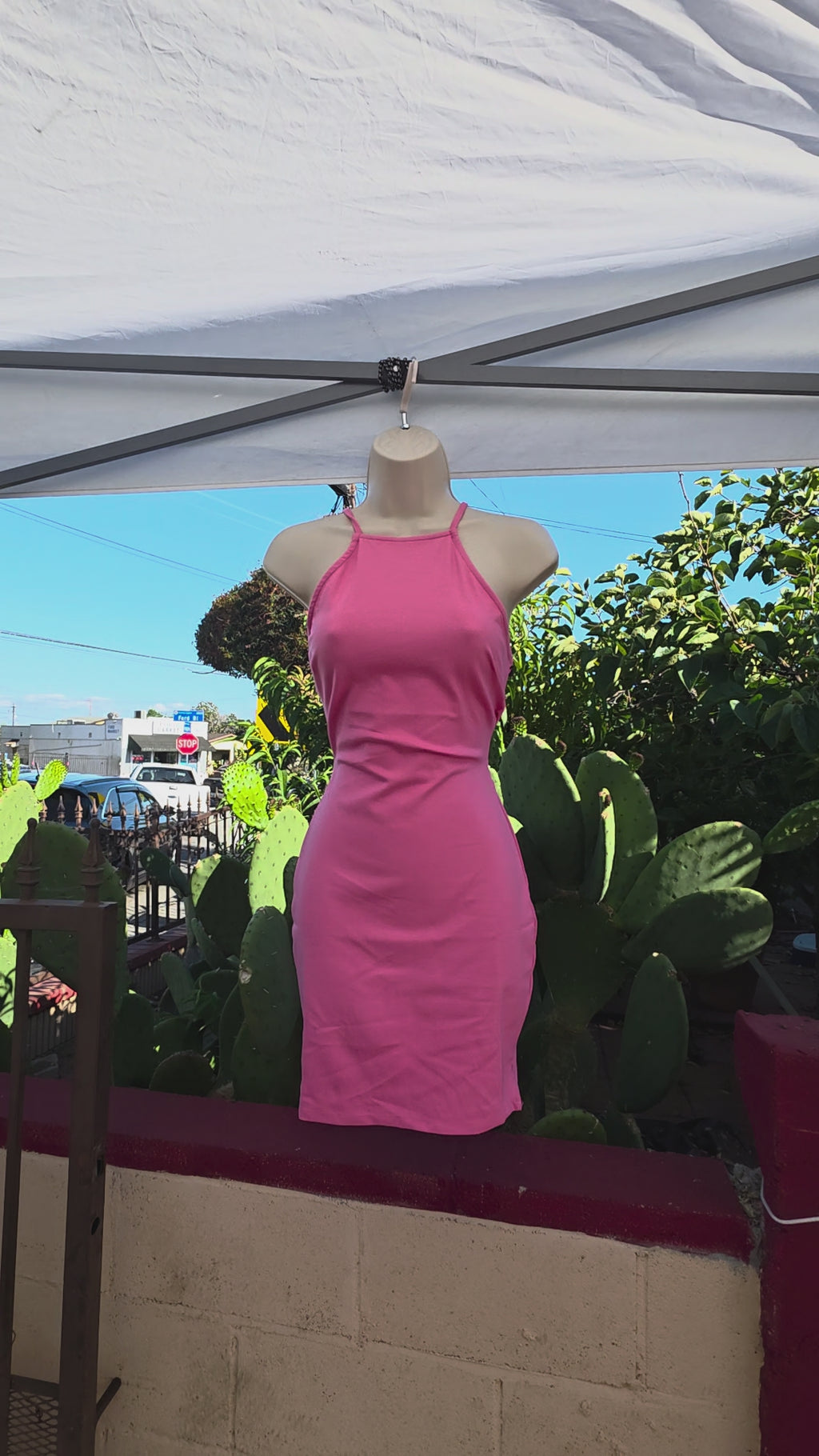 Pink bodycon dress