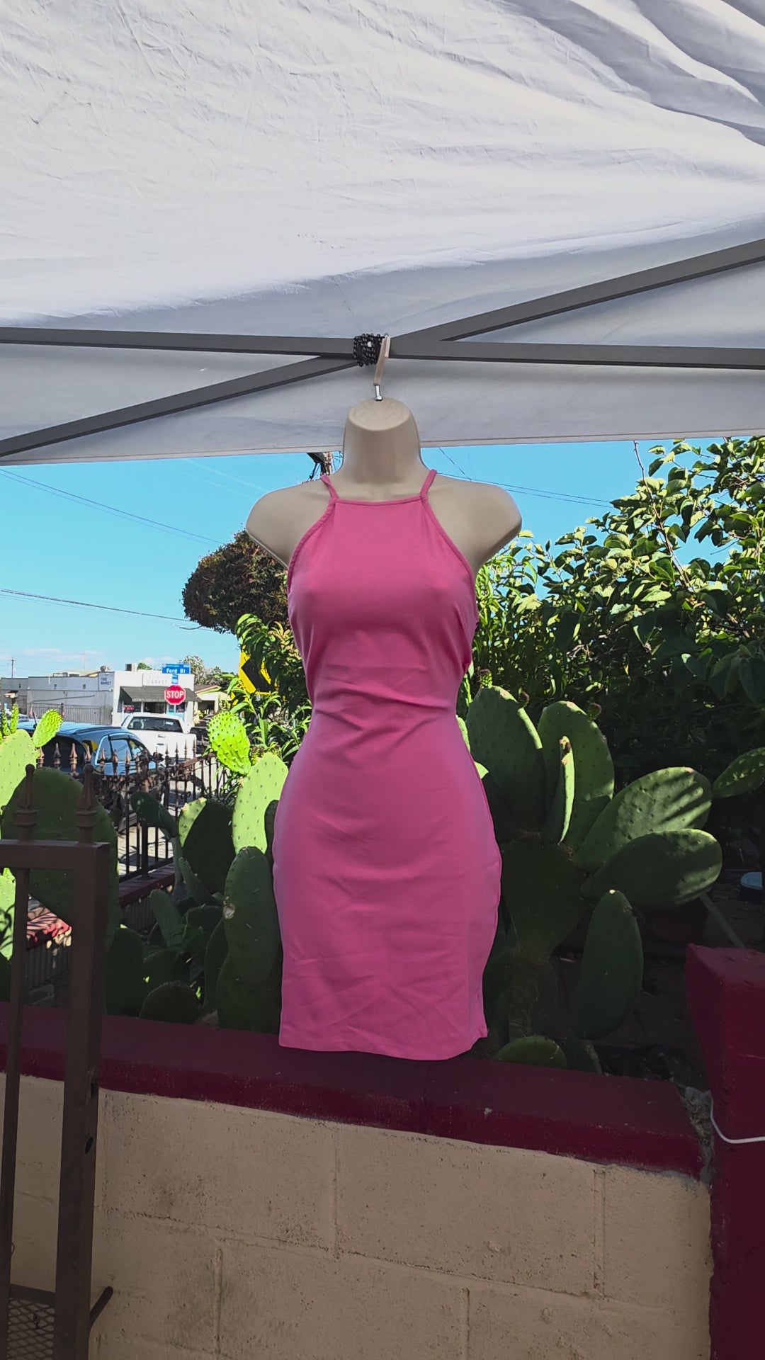 Pink bodycon dress