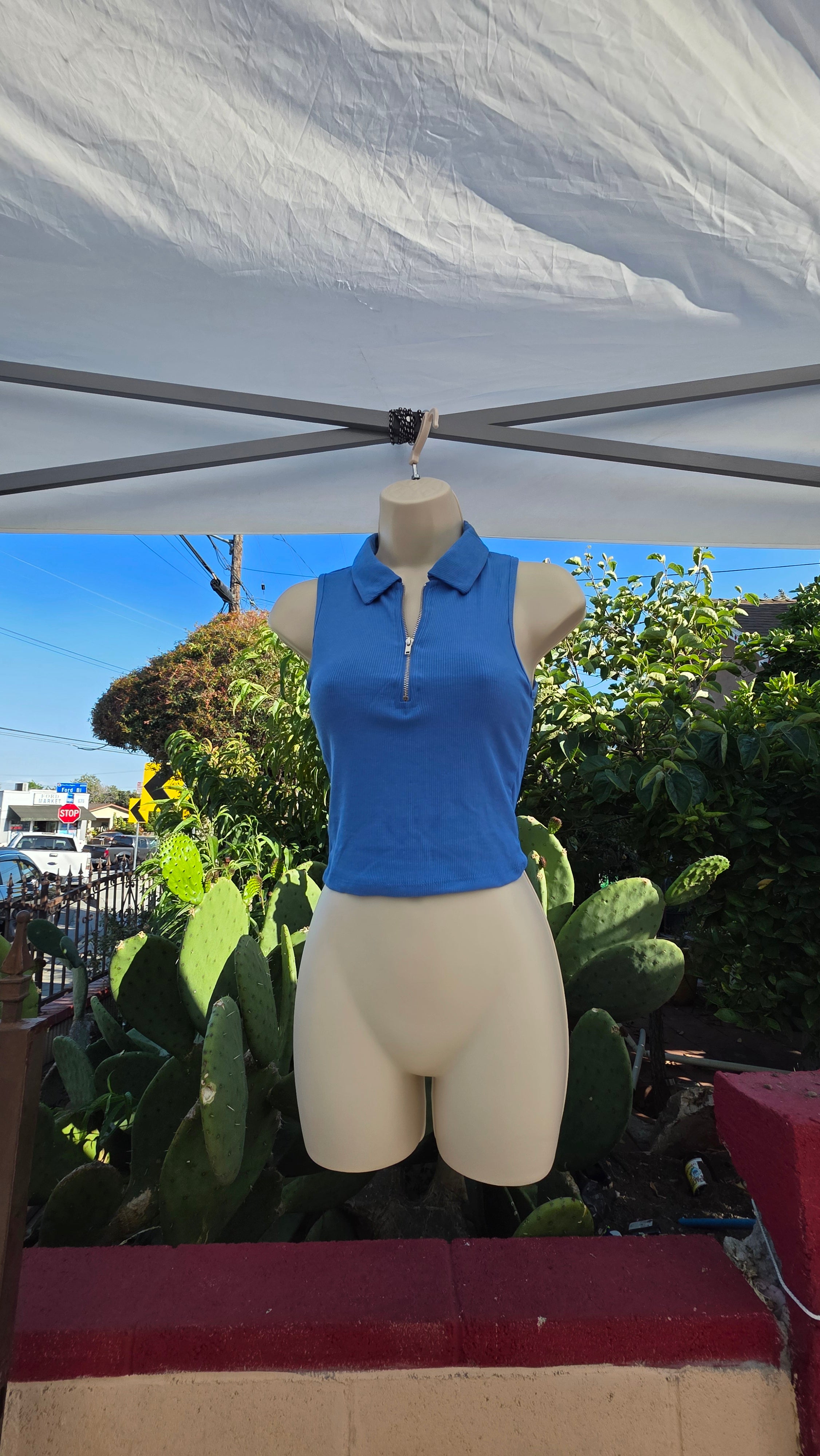 Collared Tank