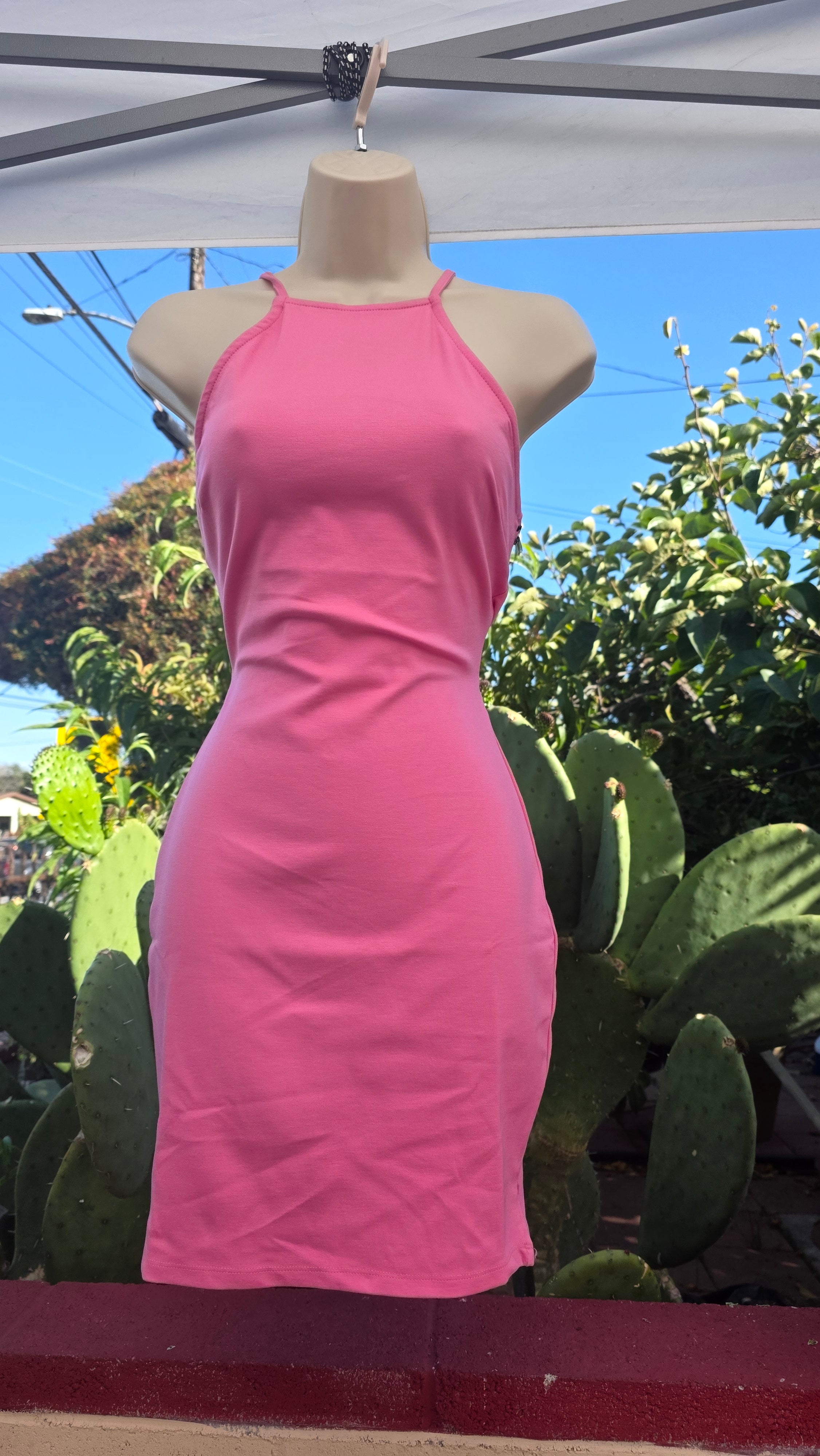 Pink bodycon dress