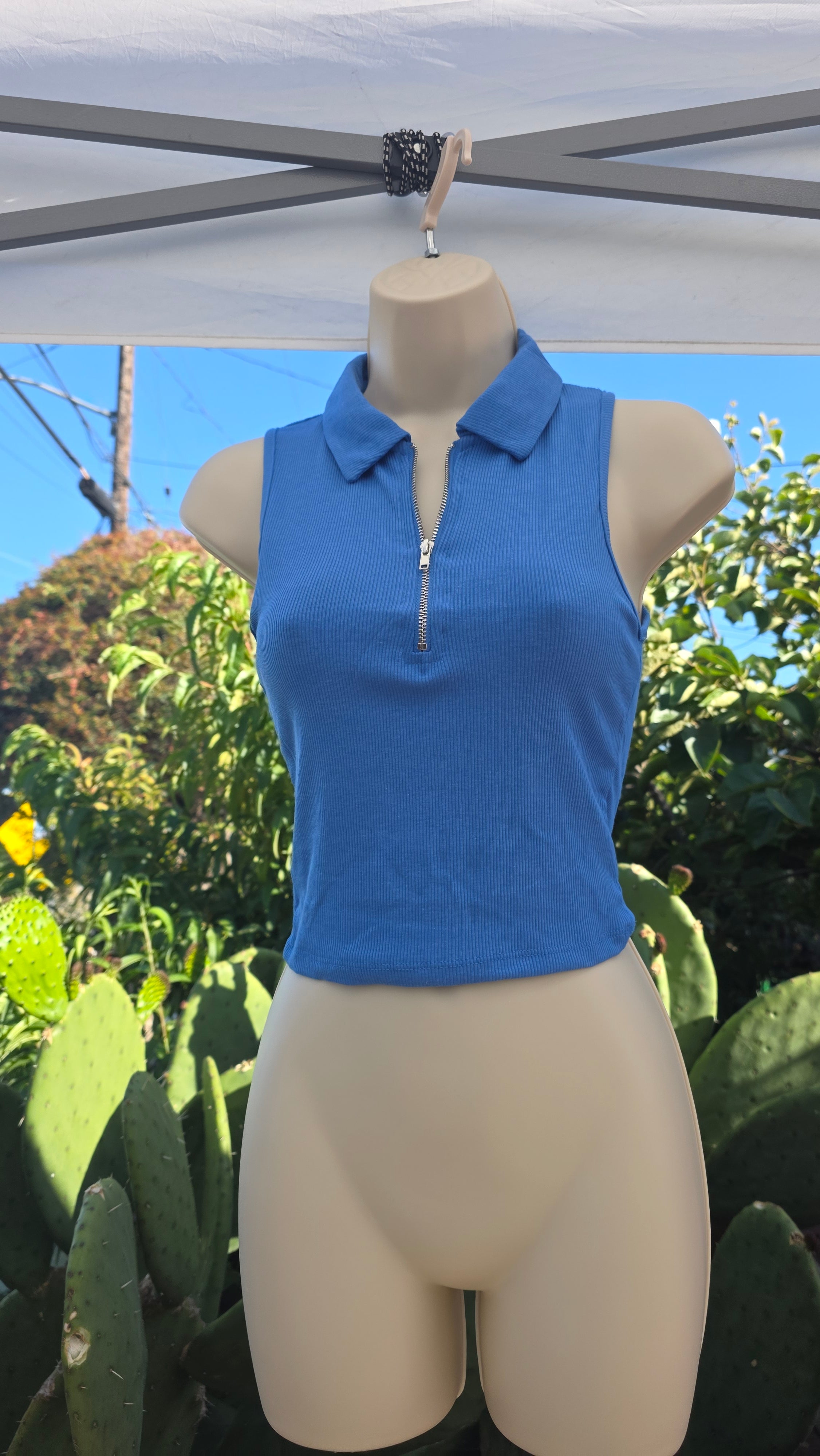 Collared Tank